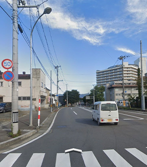 東大館駅から当院までの道順01